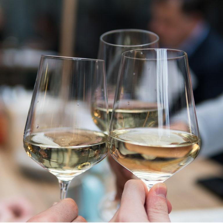 Why Do Women Have Lower Alcohol Tolerance Than Men Peter Attia