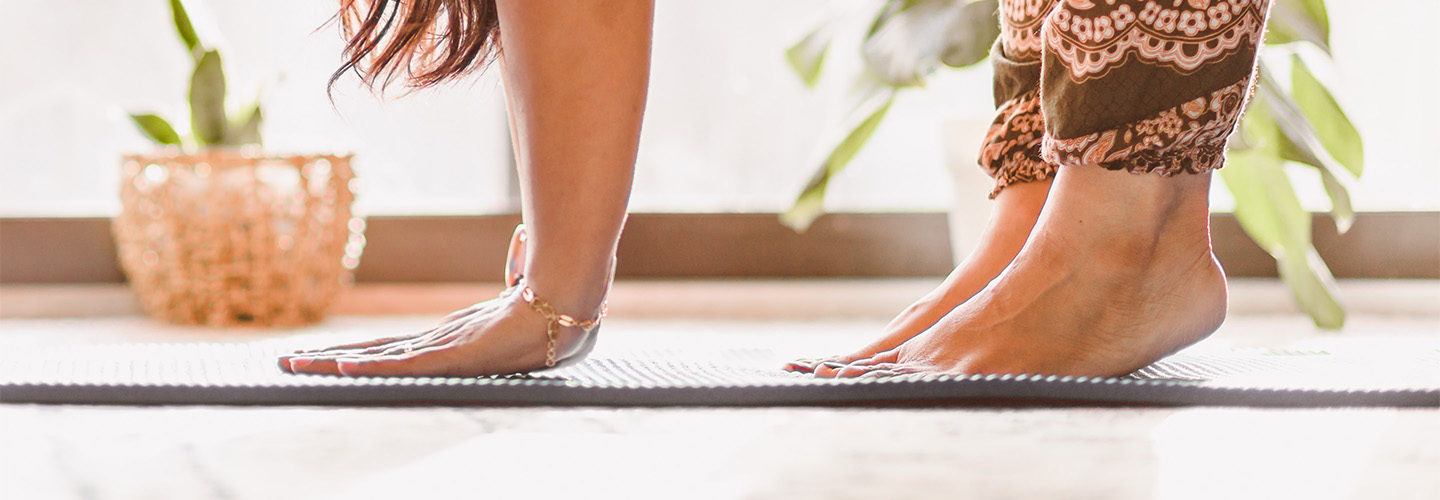 Importance of maintaining use of your toes, minimalist footwear, and toe  yoga - Peter Attia